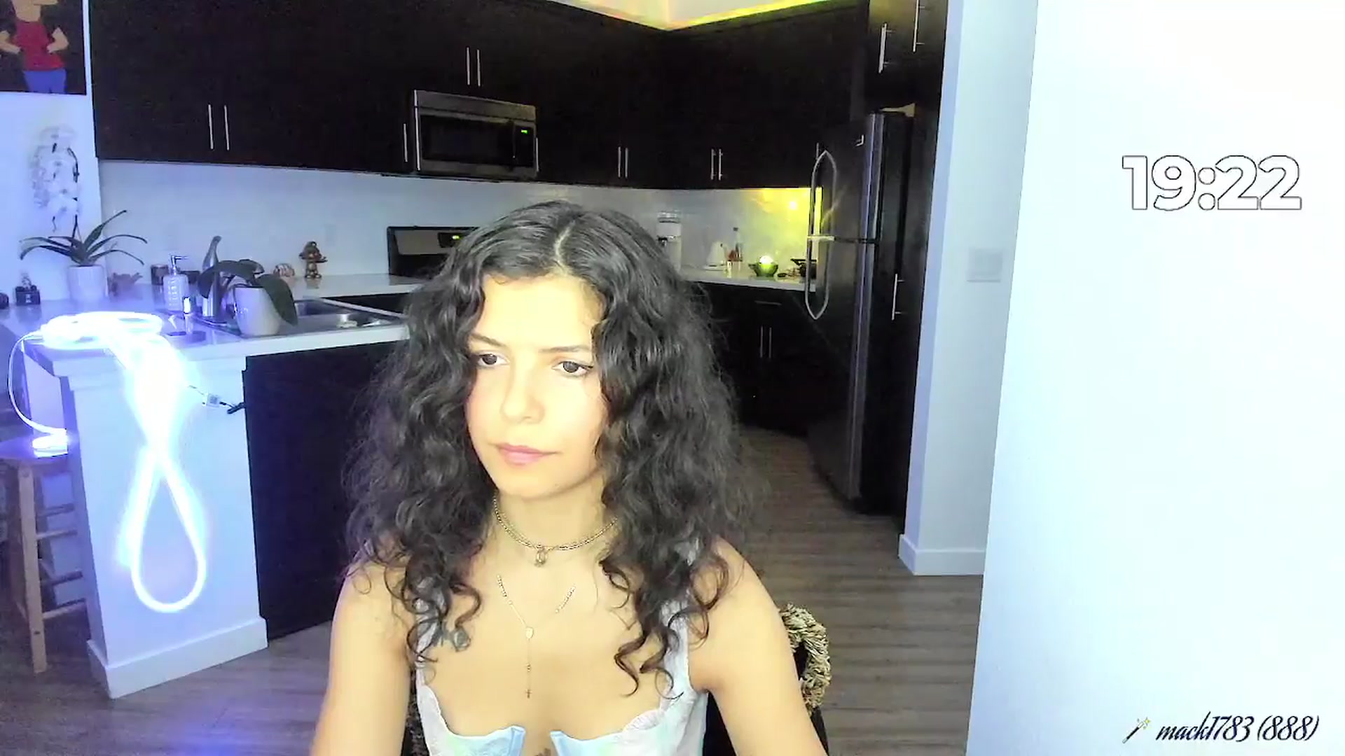 Gallery image thumbnail from litty's myfreecams stream on, 09/07/2025, 04:54 image 12 of 20