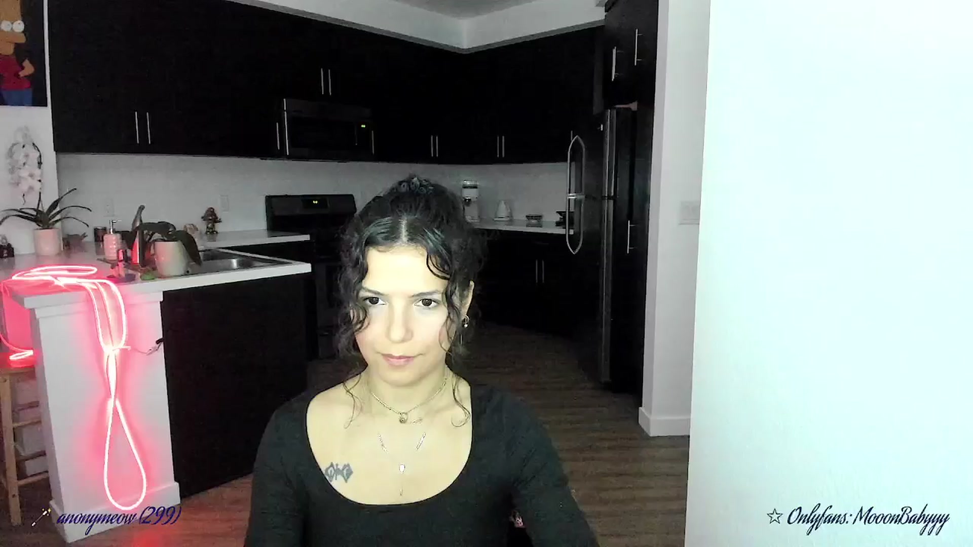 Gallery image thumbnail from litty's myfreecams stream on, 09/09/2025, 04:34 image 15 of 20