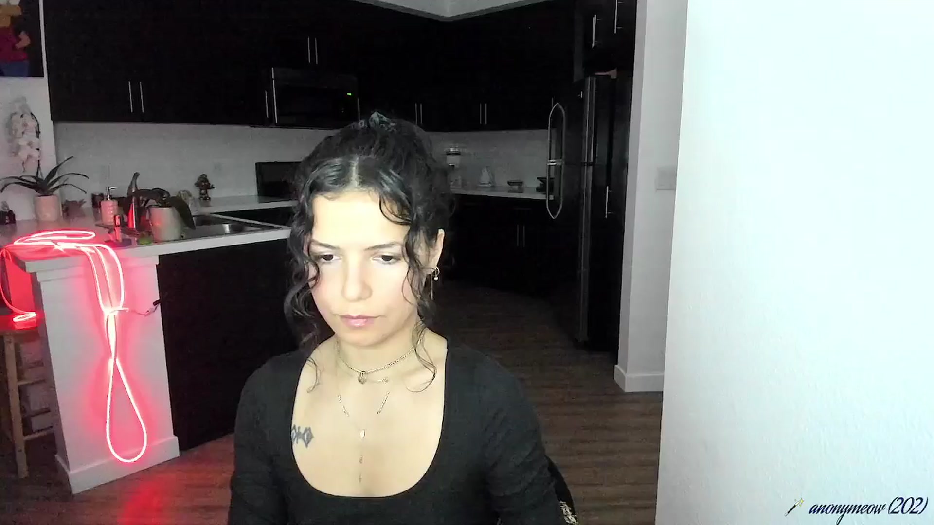 Gallery image thumbnail from litty's myfreecams stream on, 09/09/2025, 04:34 image 8 of 20