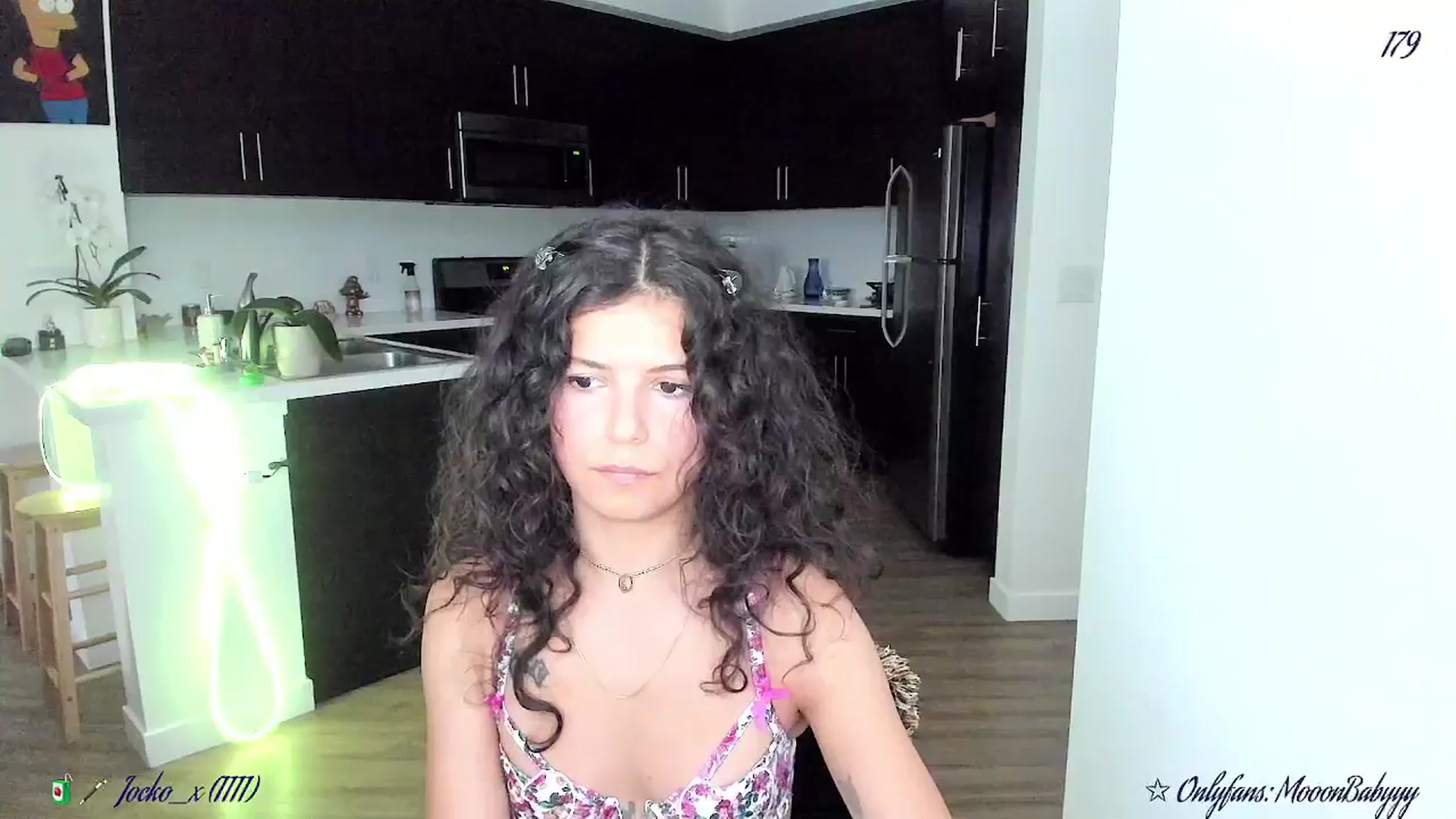 Gallery image thumbnail from litty's myfreecams stream on, 09/10/2025, 03:45 image 13 of 20