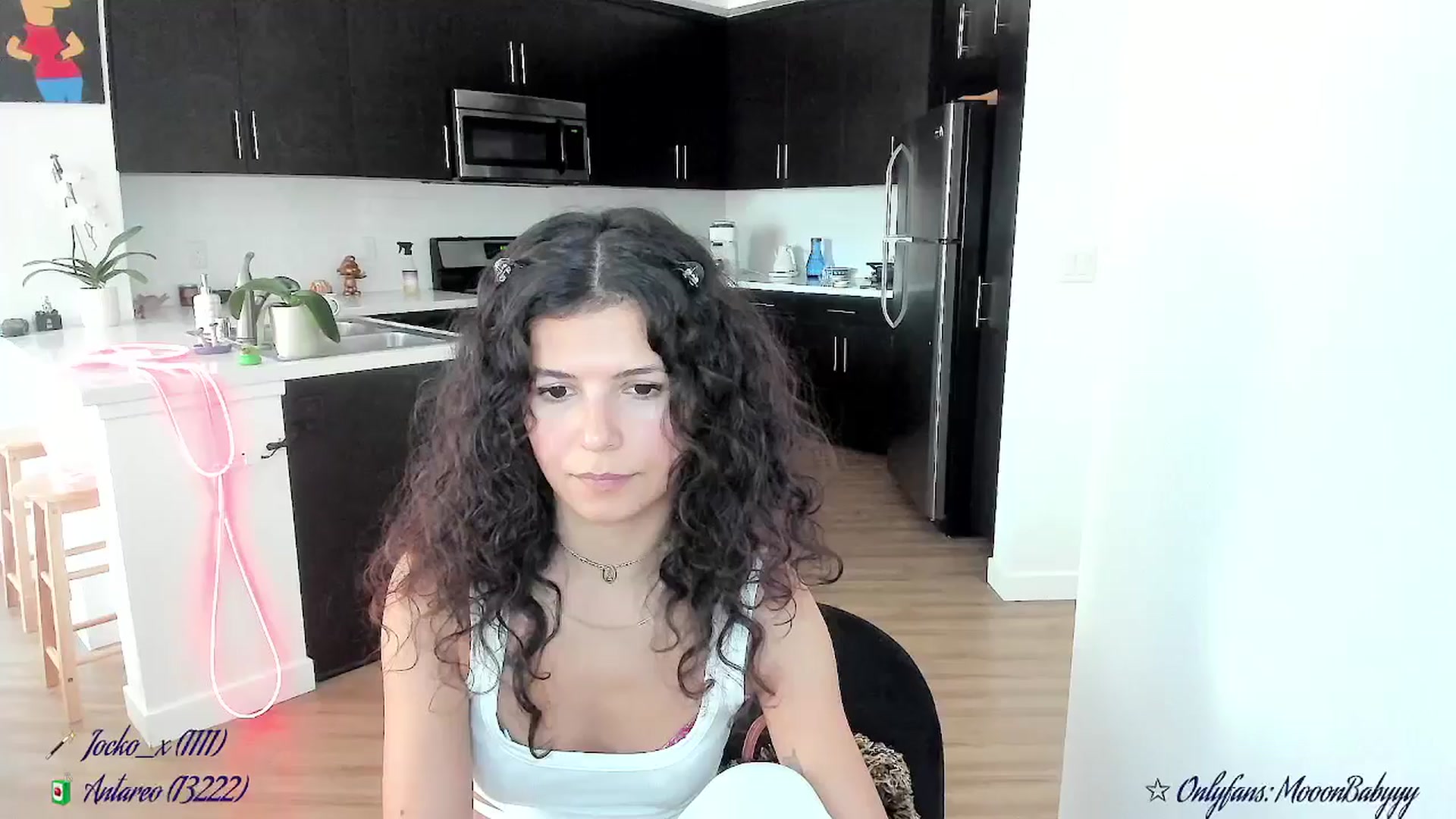 Gallery image thumbnail from litty's myfreecams stream on, 09/10/2025, 03:45 image 8 of 20
