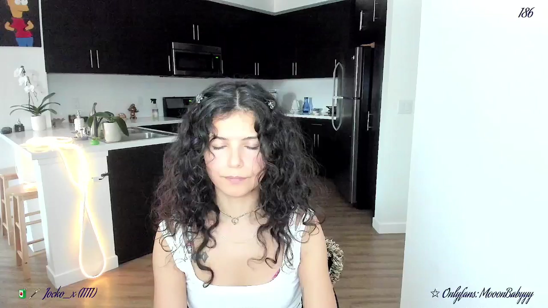 Gallery image thumbnail from litty's myfreecams stream on, 09/10/2025, 03:45 image 11 of 20