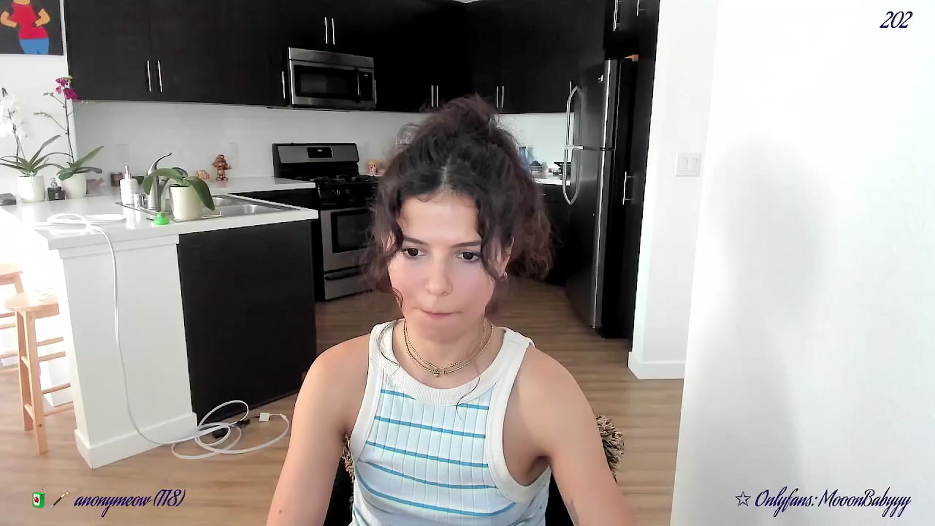 Gallery image thumbnail from litty's myfreecams stream on, 09/11/2025, 02:50 image 6 of 20