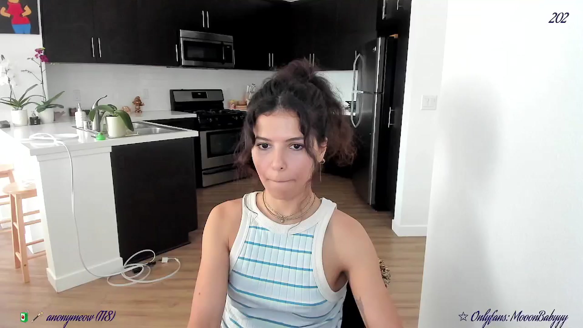 Gallery image thumbnail from litty's myfreecams stream on, 09/11/2025, 02:50 image 5 of 20