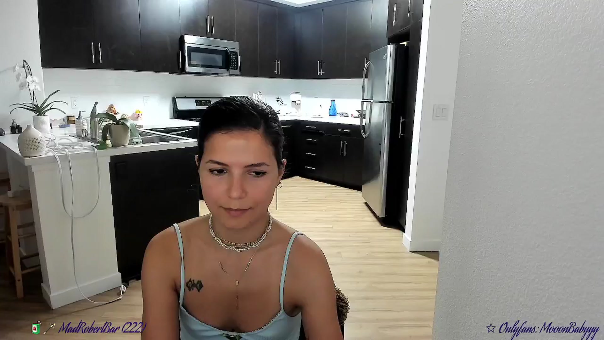 Gallery image thumbnail from litty's myfreecams stream on, 09/12/2025, 04:06 image 10 of 20