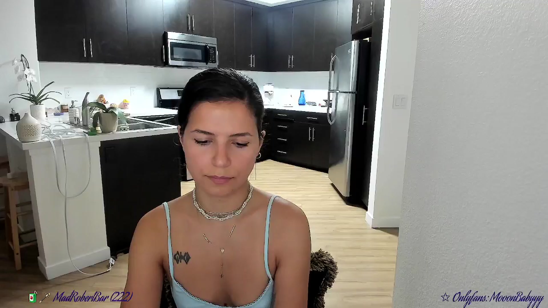 Gallery image thumbnail from litty's myfreecams stream on, 09/12/2025, 04:06 image 14 of 20