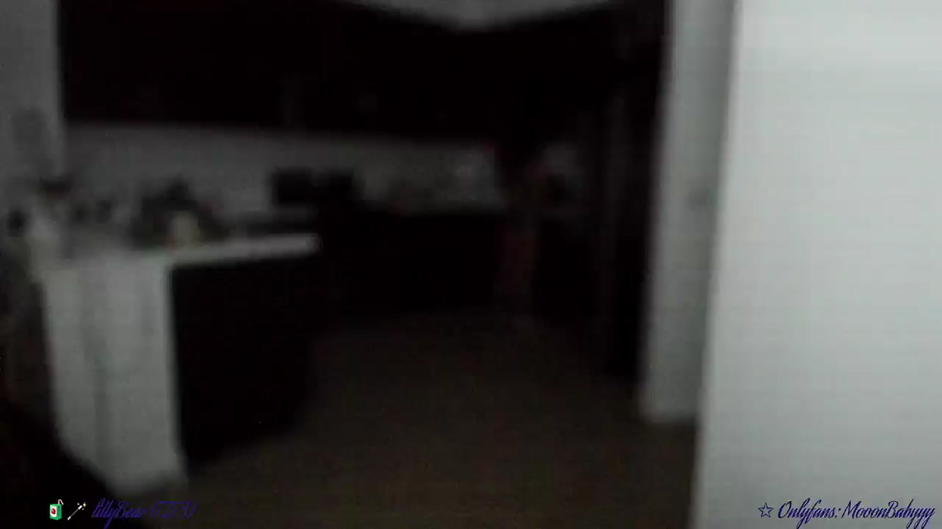 Gallery image thumbnail from litty's myfreecams stream on, 09/13/2025, 04:05 image 18 of 20
