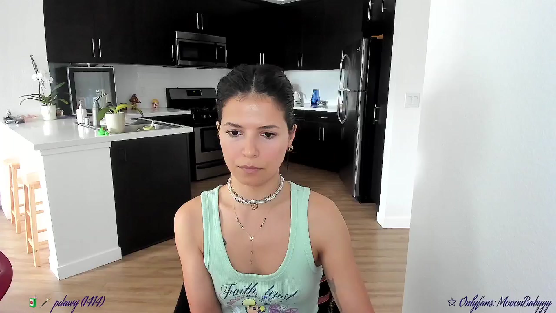 Gallery image thumbnail from litty's myfreecams stream on, 09/18/2025, 22:14 image 11 of 20