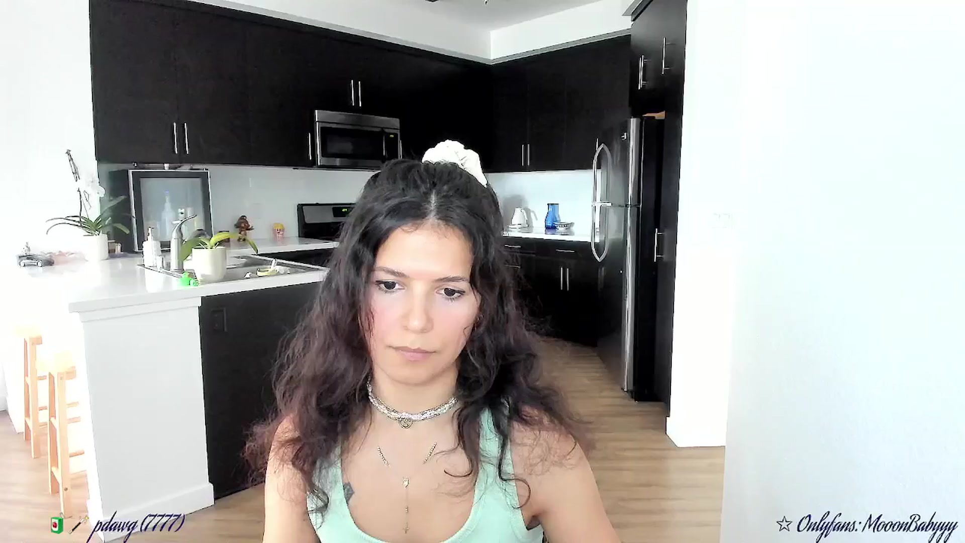 Gallery image thumbnail from litty's myfreecams stream on, 09/19/2025, 24:02 image 2 of 20