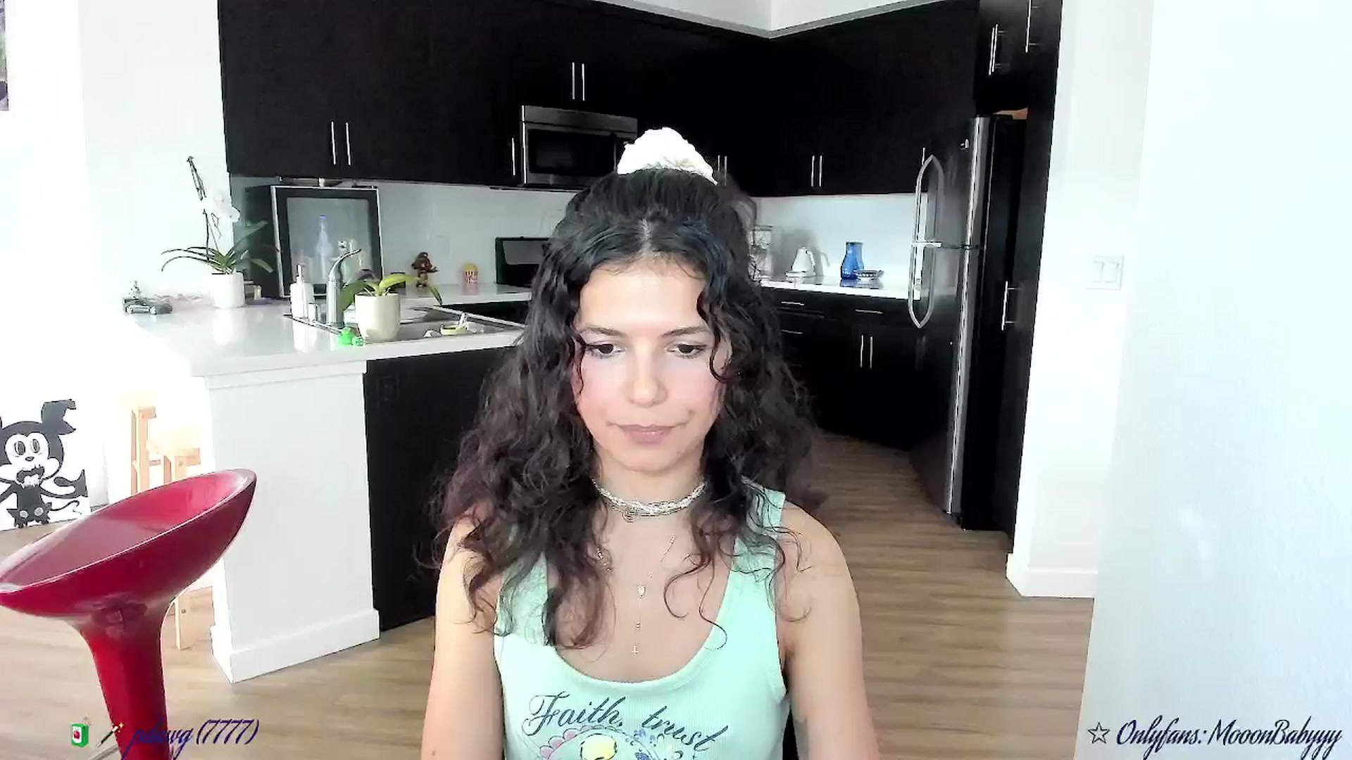 Gallery image thumbnail from litty's myfreecams stream on, 09/19/2025, 24:37 image 20 of 20