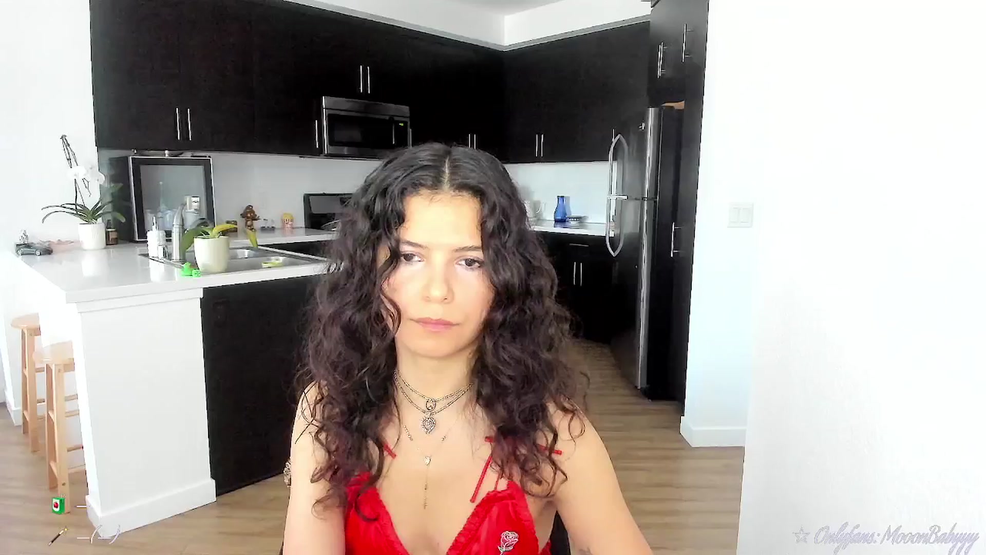 Gallery image thumbnail from litty's myfreecams stream on, 09/20/2025, 20:14 image 1 of 20
