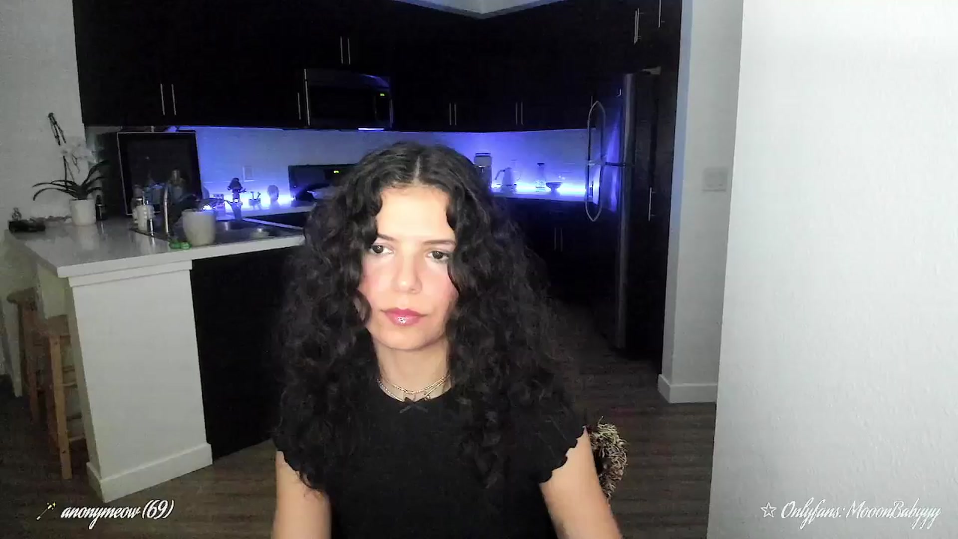 Gallery image thumbnail from litty's myfreecams stream on, 09/21/2025, 05:34 image 9 of 20