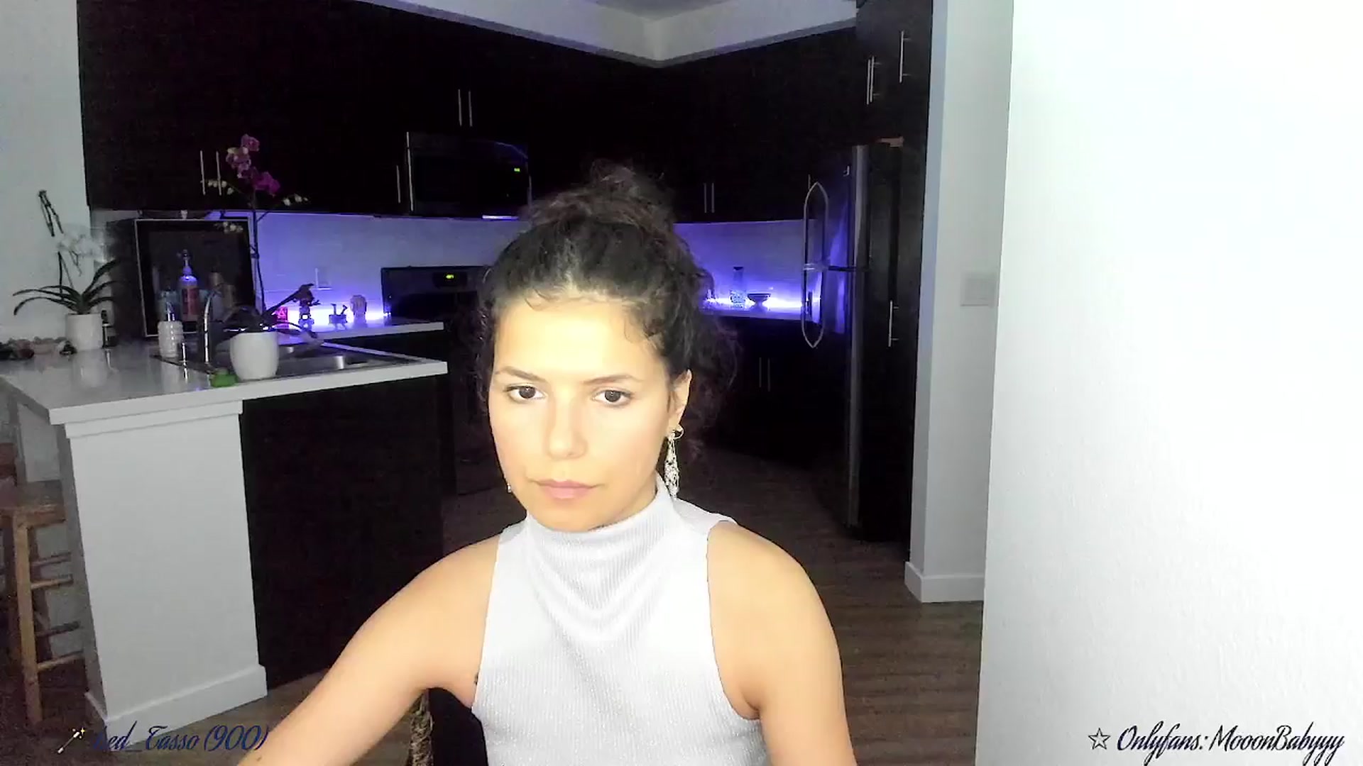 Gallery image thumbnail from litty's myfreecams stream on, 09/23/2025, 03:17 image 14 of 20