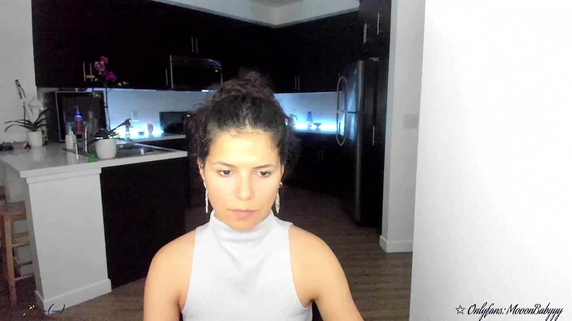 Gallery image thumbnail from litty's myfreecams stream on, 09/23/2025, 03:17 image 9 of 20
