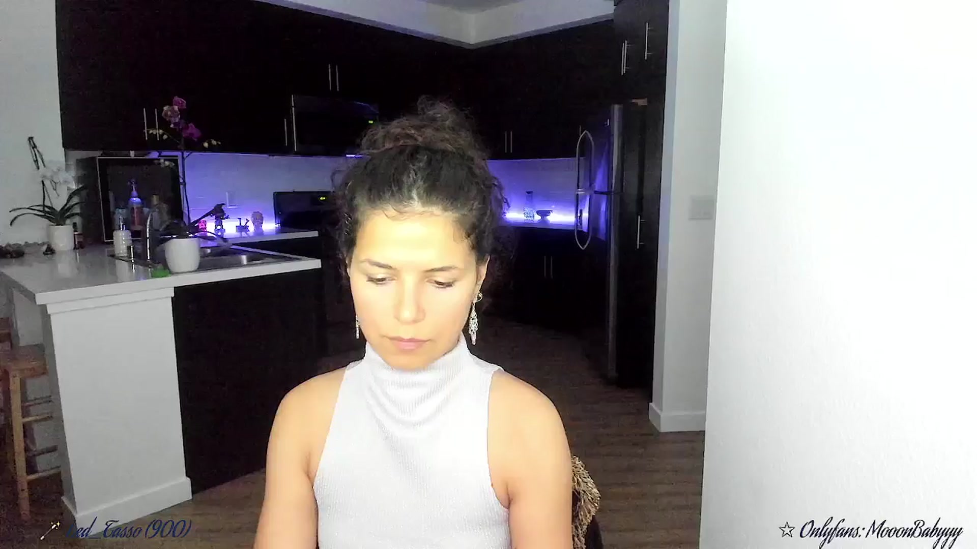 Gallery image thumbnail from litty's myfreecams stream on, 09/23/2025, 03:17 image 12 of 20