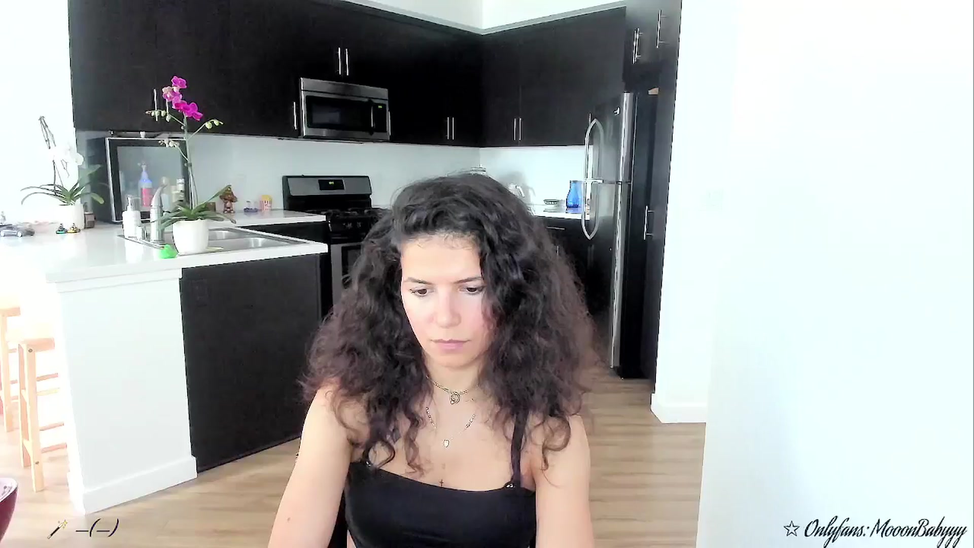 Gallery image thumbnail from litty's myfreecams stream on, 09/23/2025, 22:50 image 20 of 20