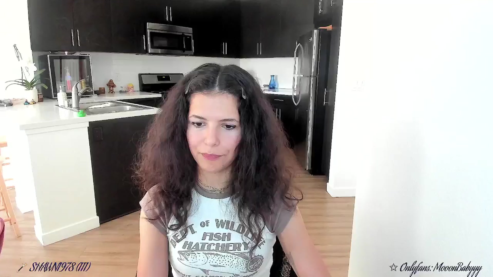 Gallery image thumbnail from litty's myfreecams stream on, 09/25/2025, 03:05 image 3 of 20