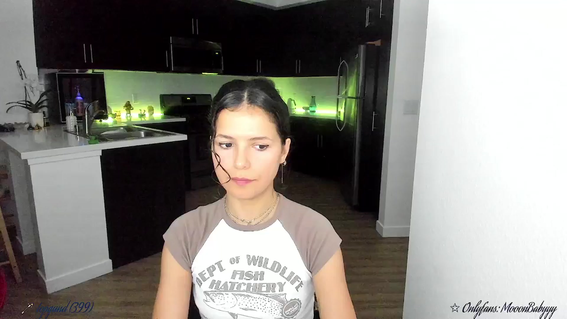 Gallery image thumbnail from litty's myfreecams stream on, 09/25/2025, 03:05 image 19 of 20