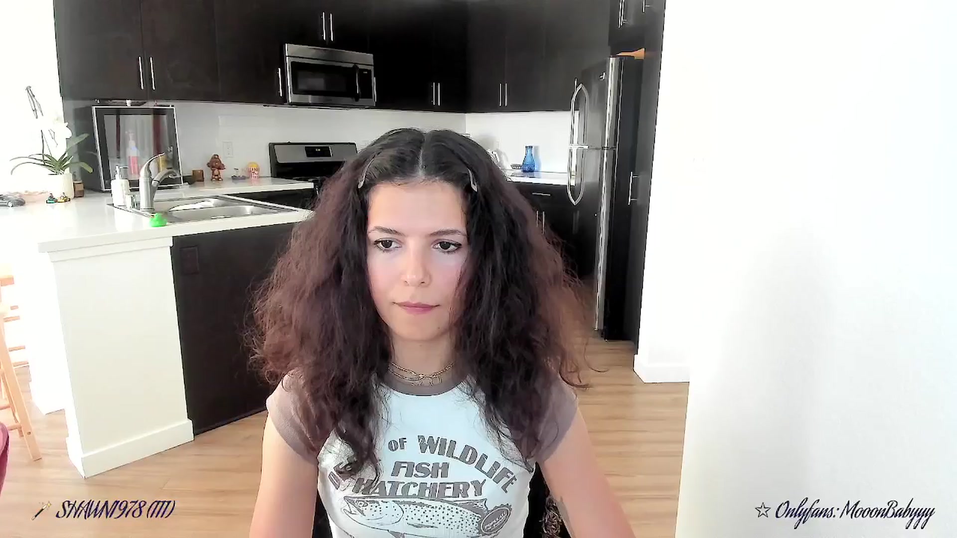 Gallery image thumbnail from litty's myfreecams stream on, 09/25/2025, 03:05 image 1 of 20