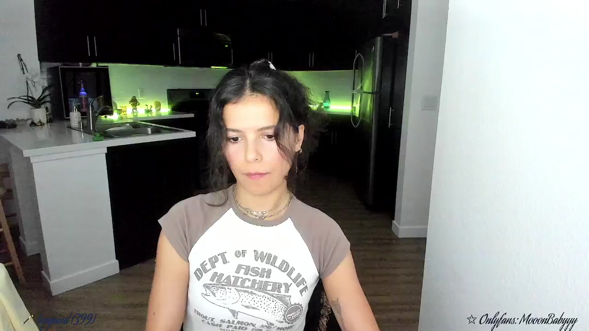 Gallery image thumbnail from litty's myfreecams stream on, 09/25/2025, 03:05 image 12 of 20