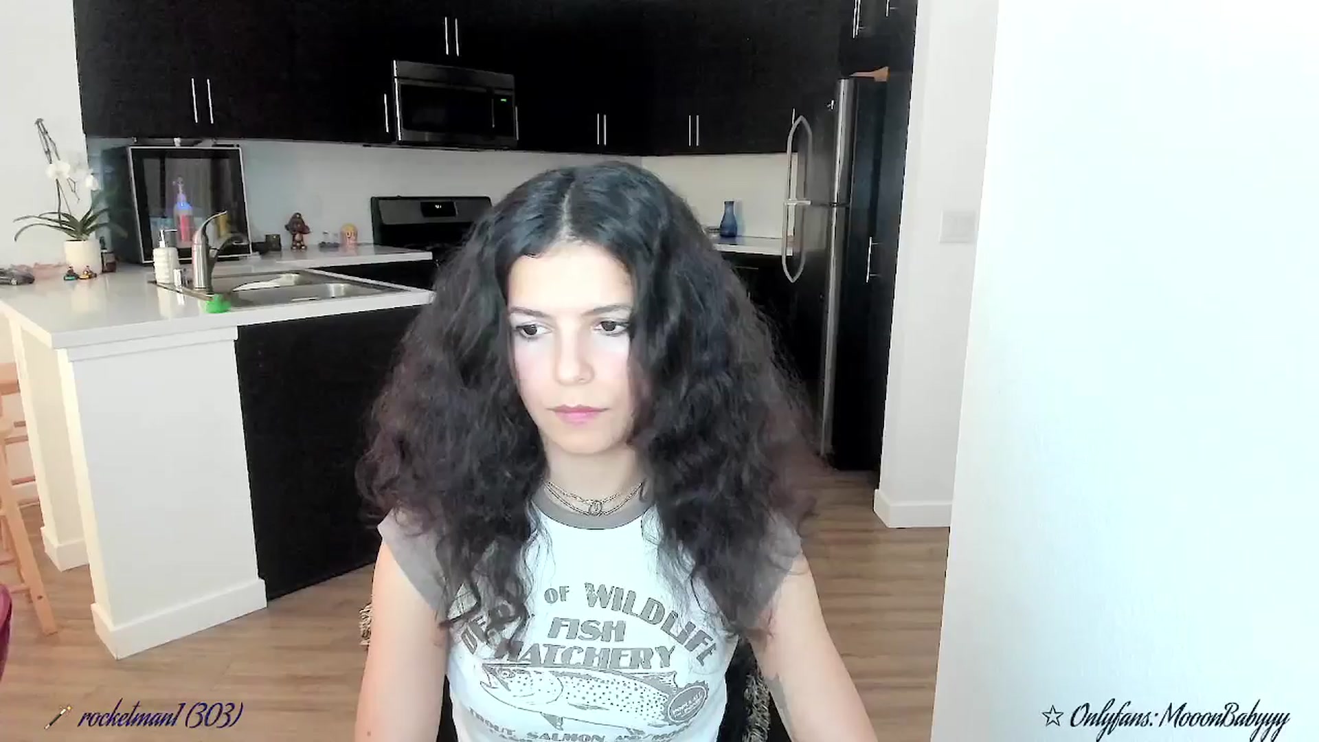 Gallery image thumbnail from litty's myfreecams stream on, 09/25/2025, 03:05 image 7 of 20
