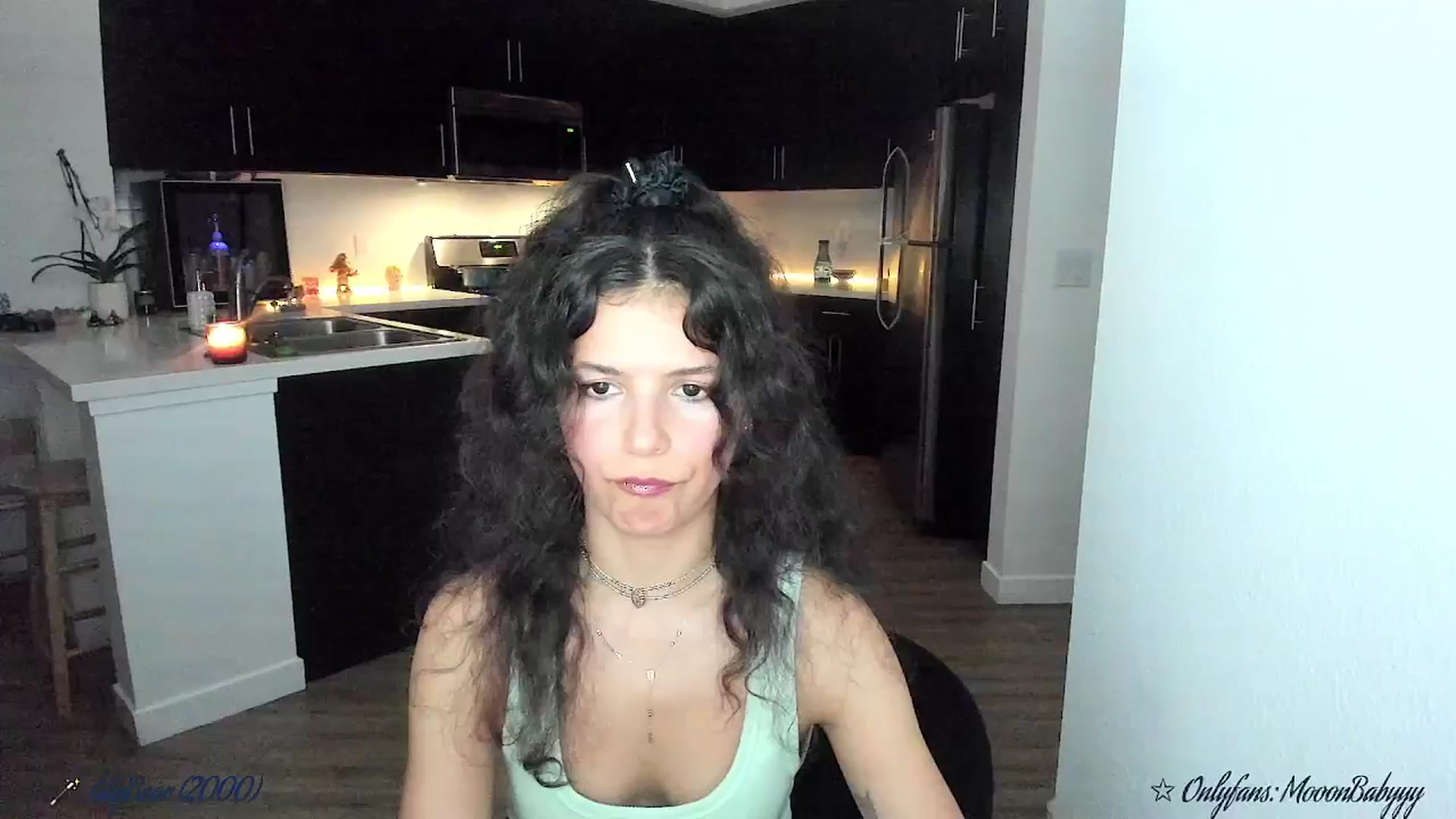 Gallery image thumbnail from litty's myfreecams stream on, 09/28/2025, 02:26 image 14 of 20