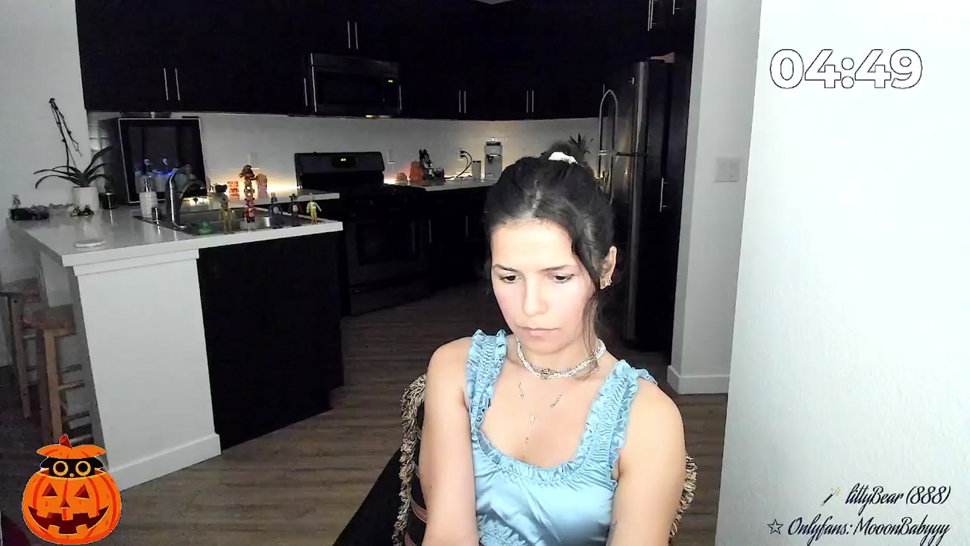 Gallery image thumbnail from litty's myfreecams stream on, 10/02/2025, 03:28 image 18 of 20