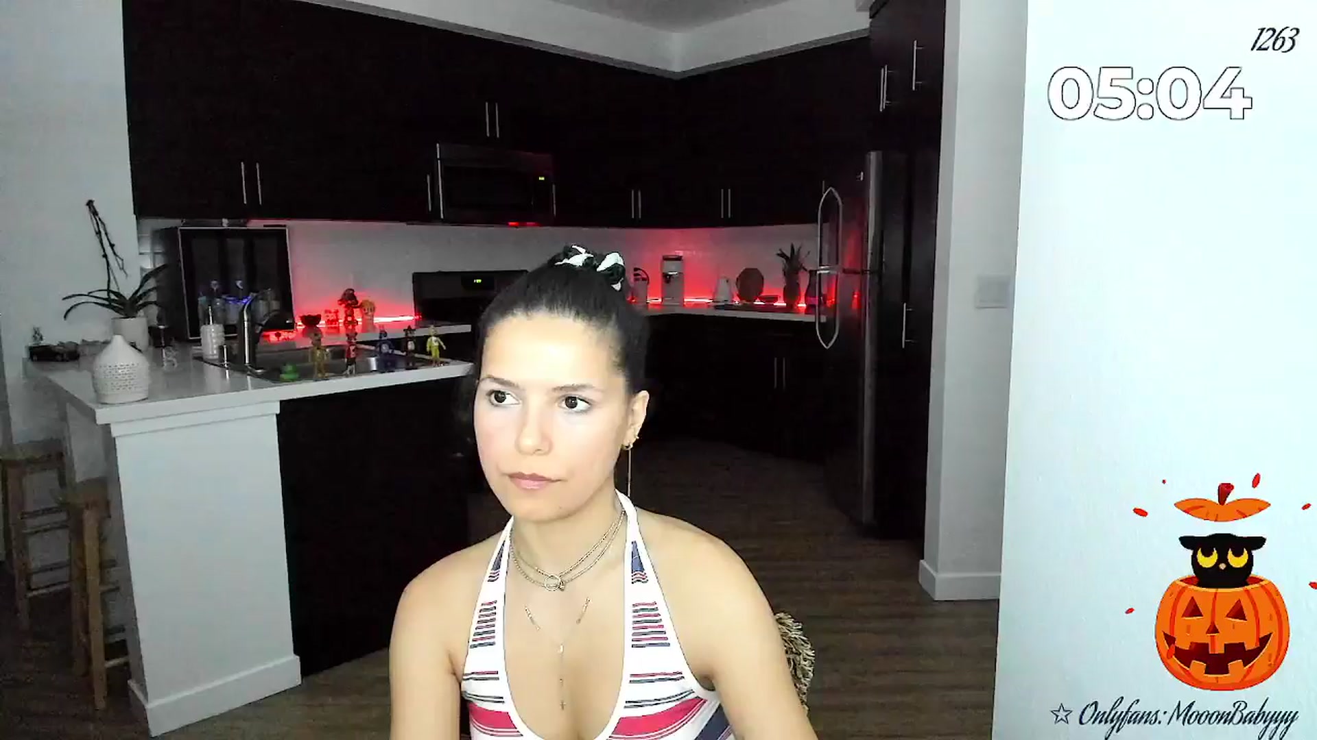 Gallery image thumbnail from litty's myfreecams stream on, 10/03/2025, 02:24 image 20 of 20