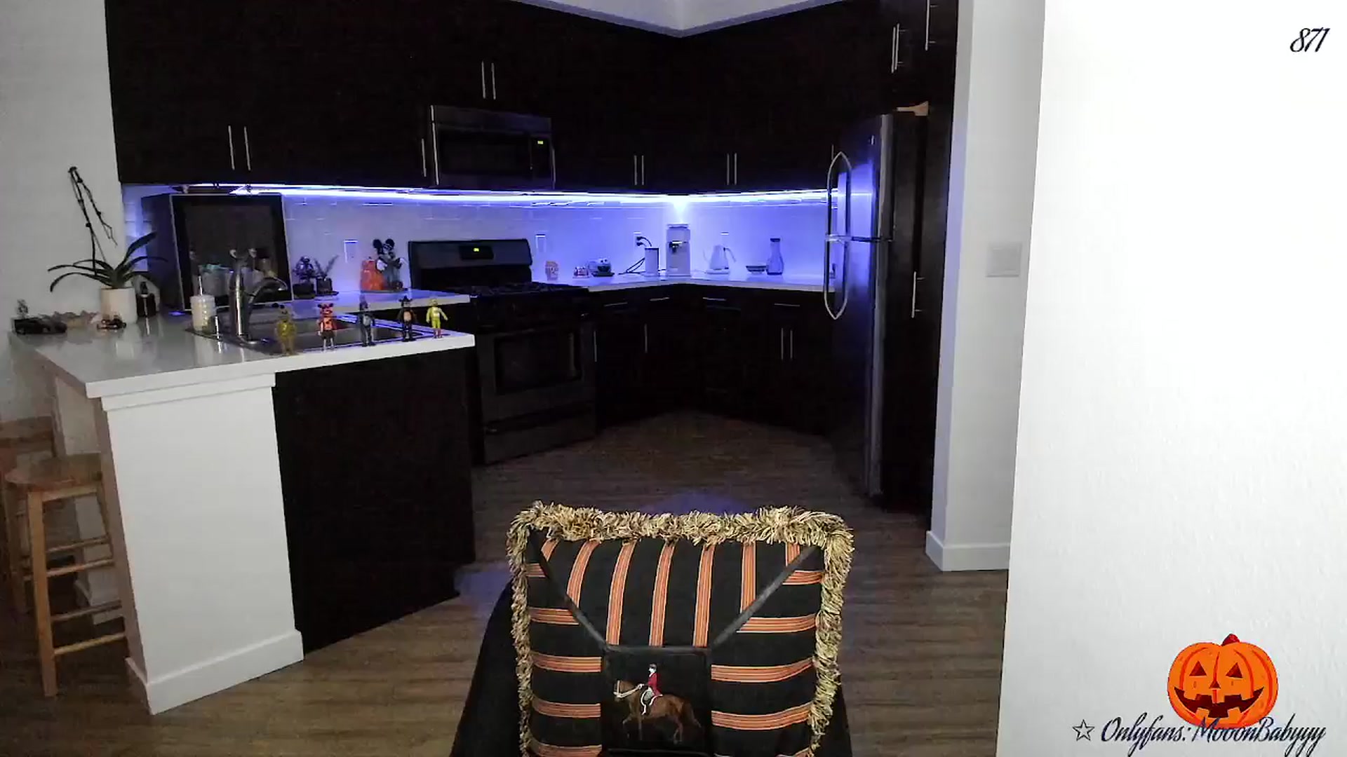 Gallery image thumbnail from litty's myfreecams stream on, 10/04/2025, 04:38 image 20 of 20