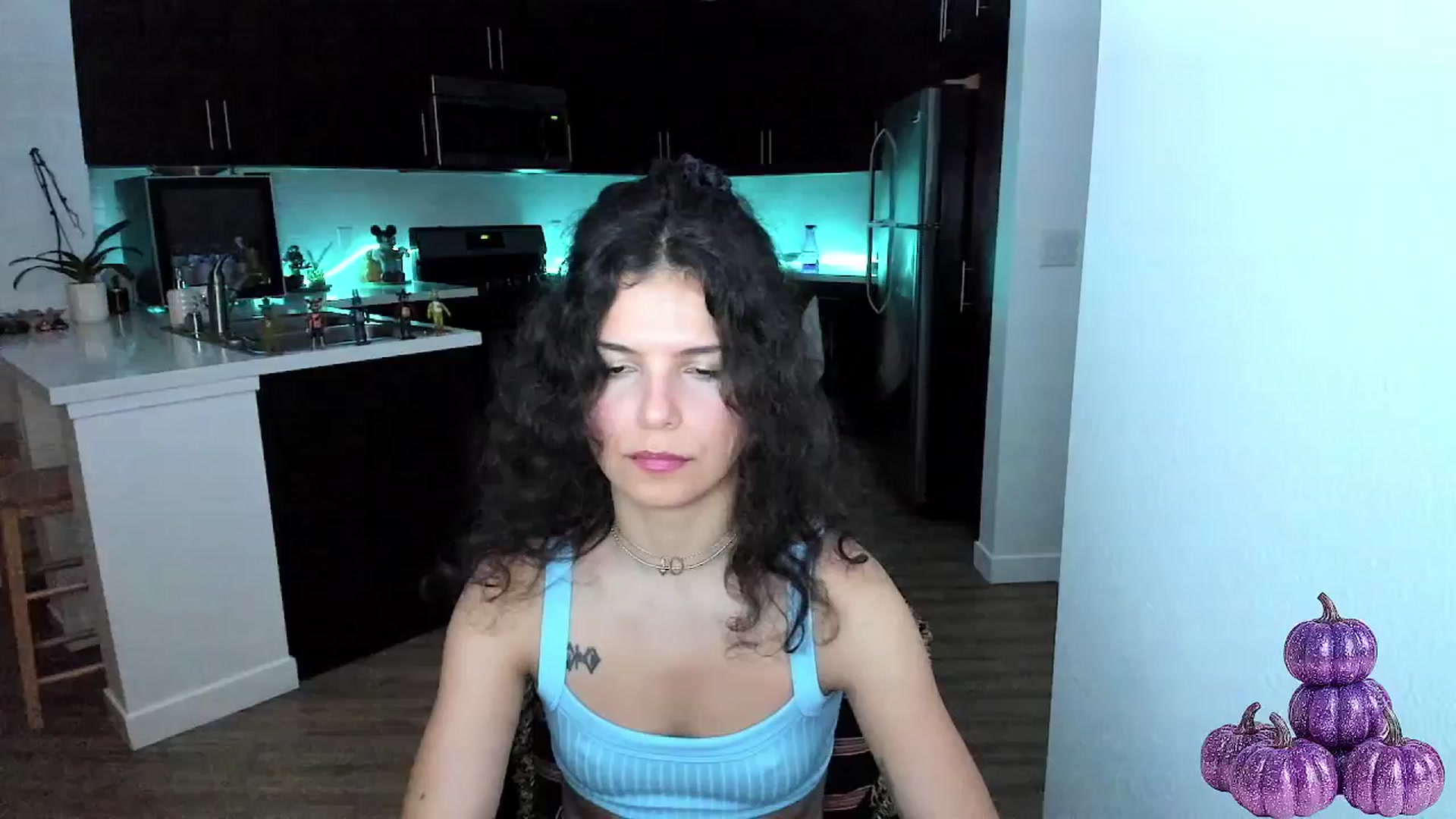 Gallery image thumbnail from litty's myfreecams stream on, 10/07/2025, 05:36 image 16 of 20