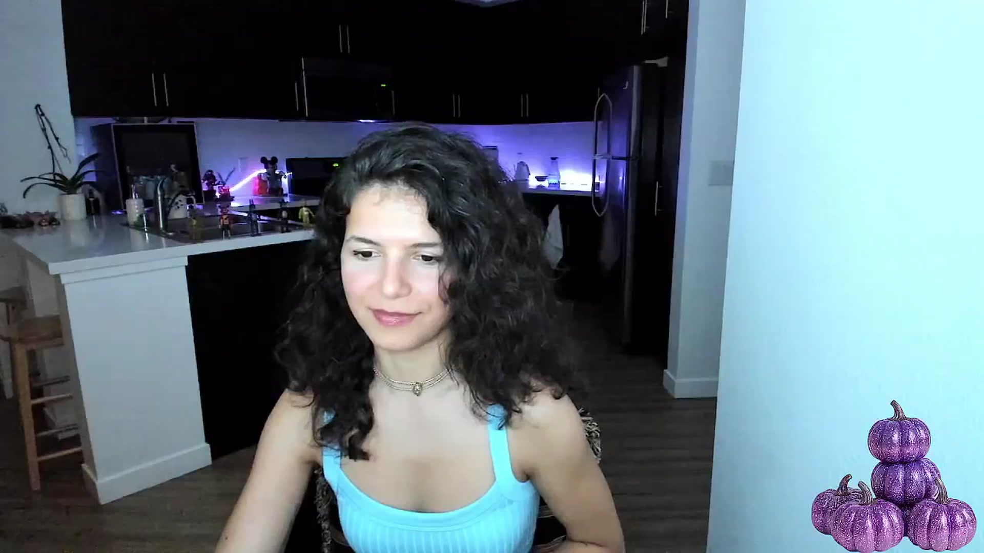Gallery image thumbnail from litty's myfreecams stream on, 10/07/2025, 05:36 image 5 of 20