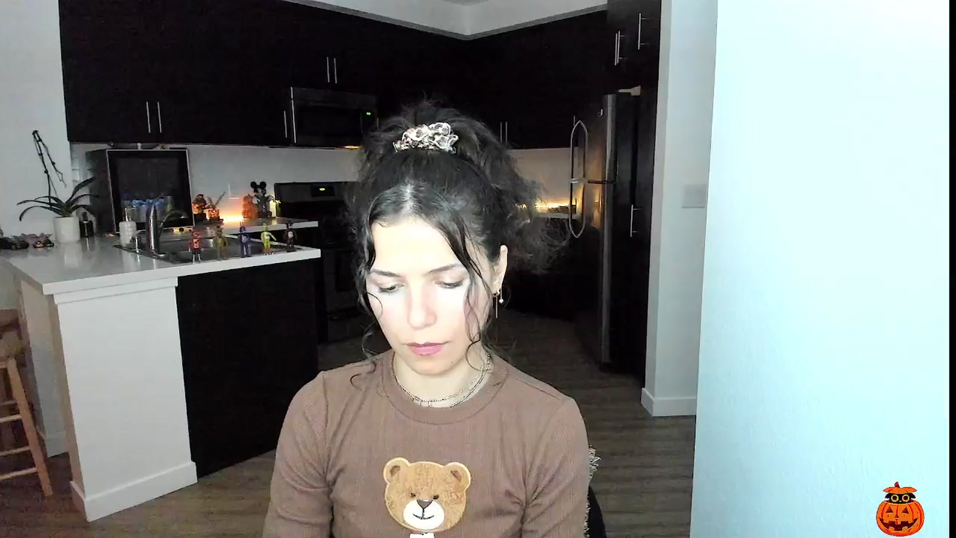 Gallery image thumbnail from litty's myfreecams stream on, 10/08/2025, 03:21 image 10 of 20