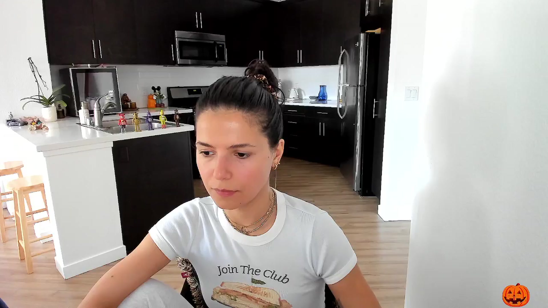 Gallery image thumbnail from litty's myfreecams stream on, 10/08/2025, 22:31 image 4 of 20