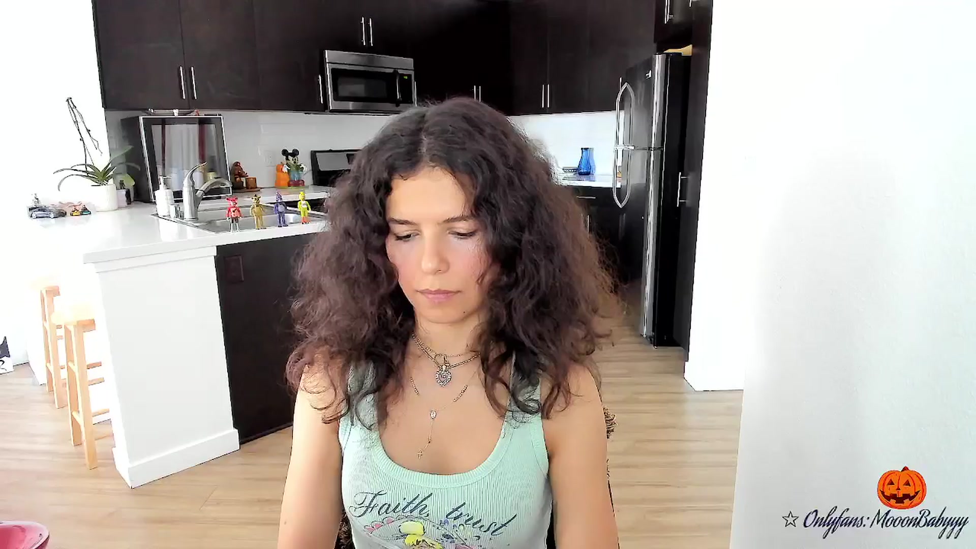 Gallery image thumbnail from litty's myfreecams stream on, 10/10/2025, 23:28 image 7 of 20