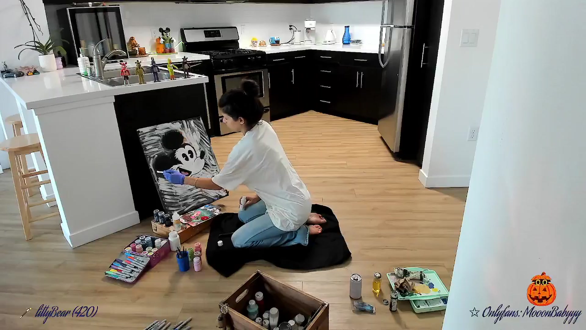 Gallery image thumbnail from litty's myfreecams stream on, 10/11/2025, 22:57 image 15 of 20