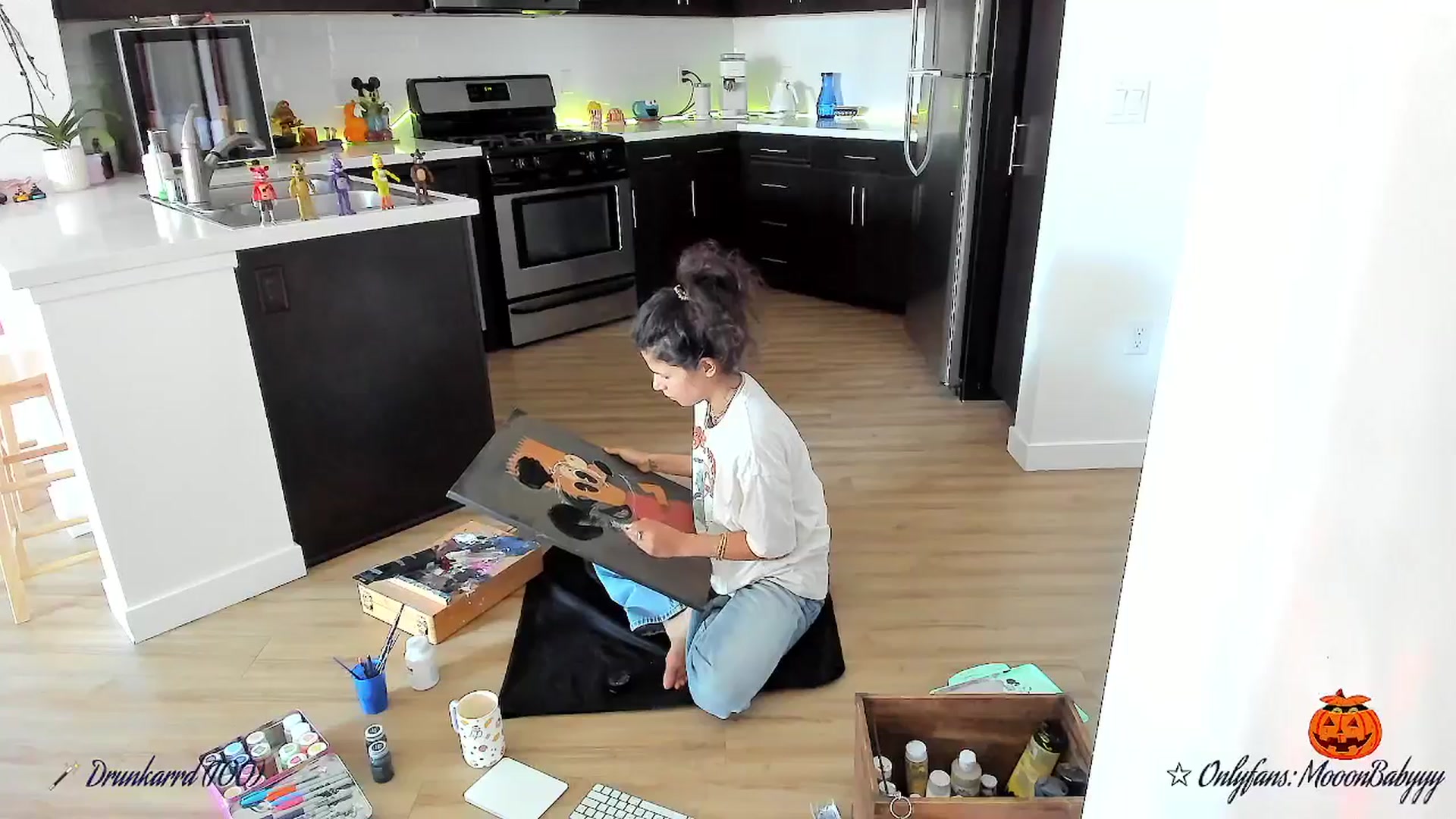 Gallery image thumbnail from litty's myfreecams stream on, 10/11/2025, 22:57 image 7 of 20