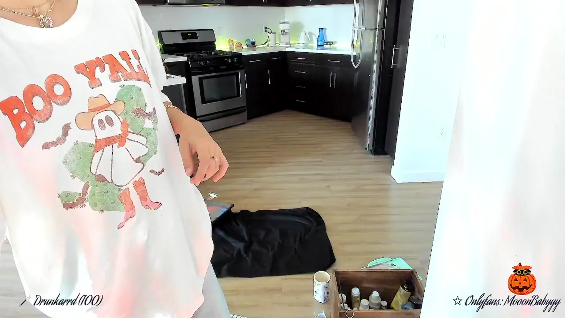 Gallery image thumbnail from litty's myfreecams stream on, 10/11/2025, 22:57 image 8 of 20