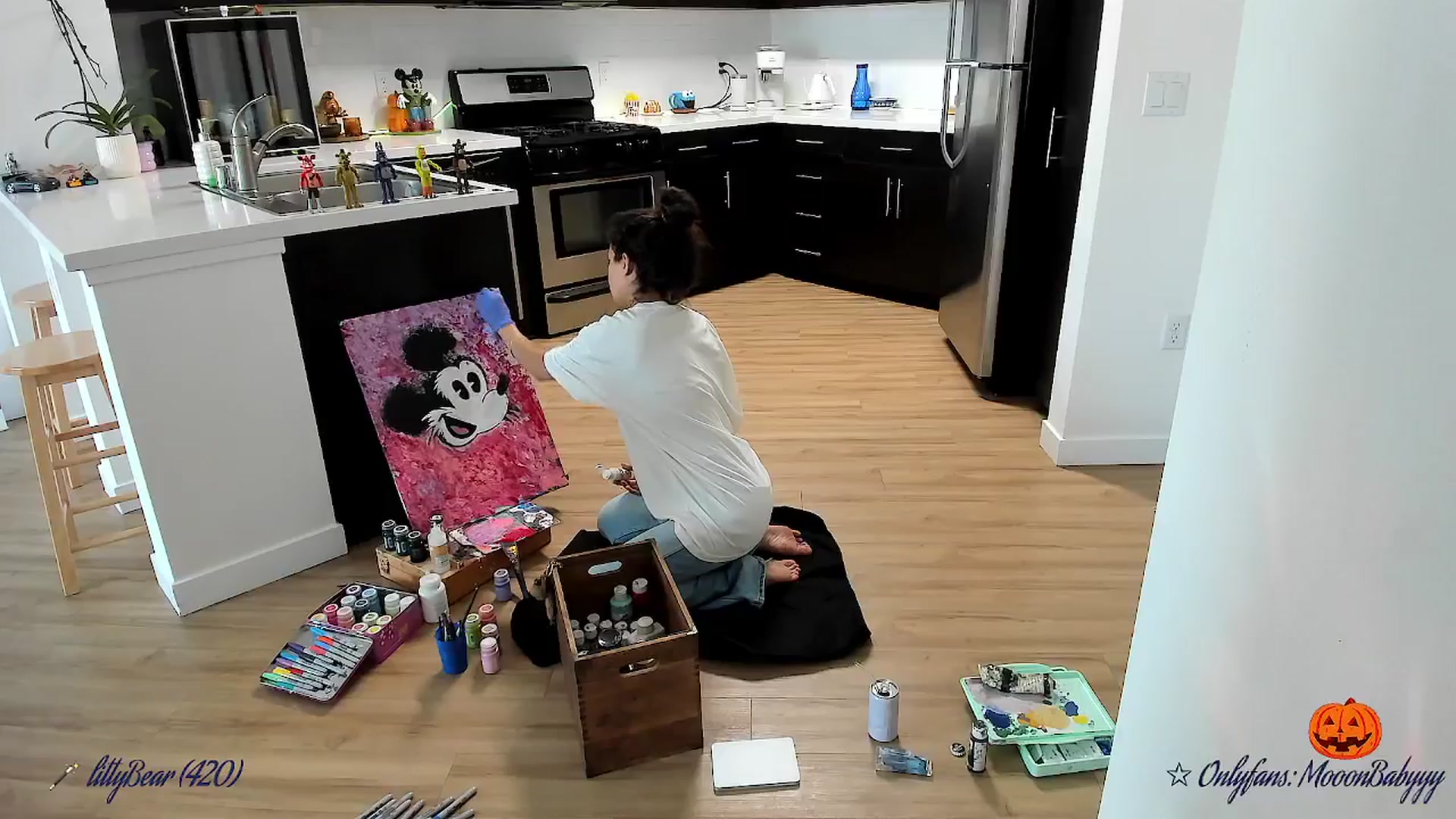 Gallery image thumbnail from litty's myfreecams stream on, 10/11/2025, 22:57 image 16 of 20