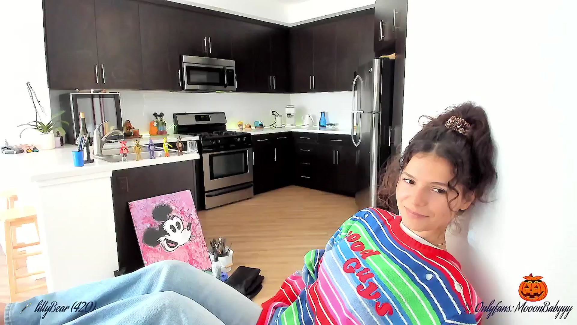 Gallery image thumbnail from litty's myfreecams stream on, 10/11/2025, 23:39 image 10 of 20