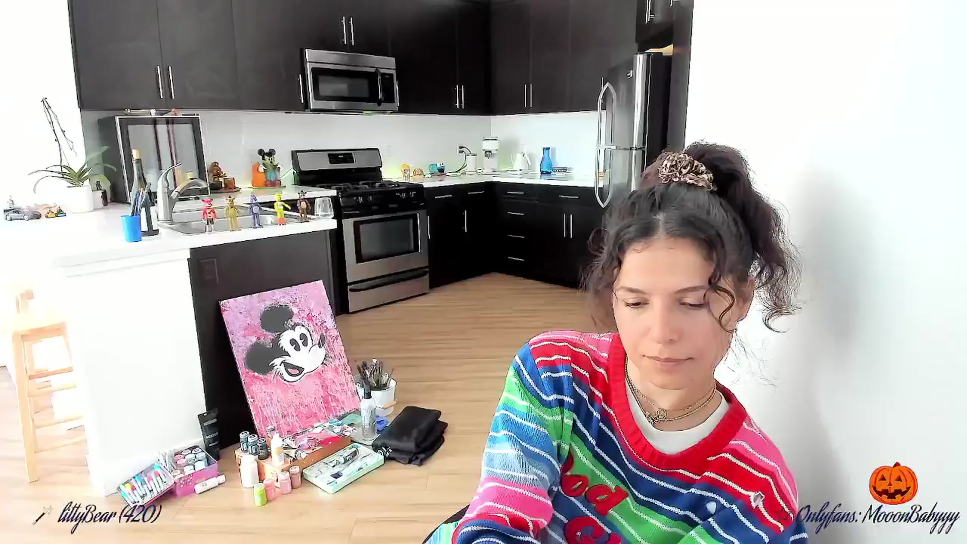Gallery image thumbnail from litty's myfreecams stream on, 10/11/2025, 23:39 image 9 of 20