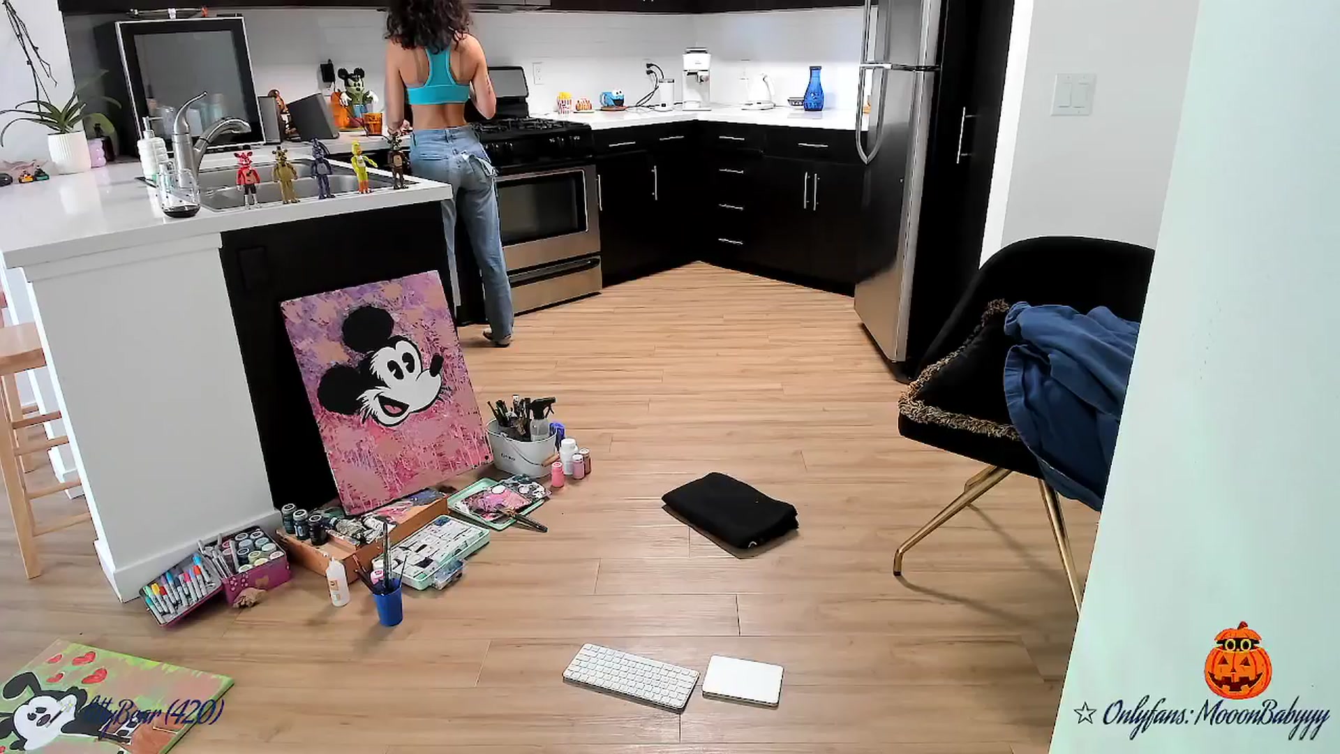 Gallery image thumbnail from litty's myfreecams stream on, 10/12/2025, 22:49 image 17 of 20