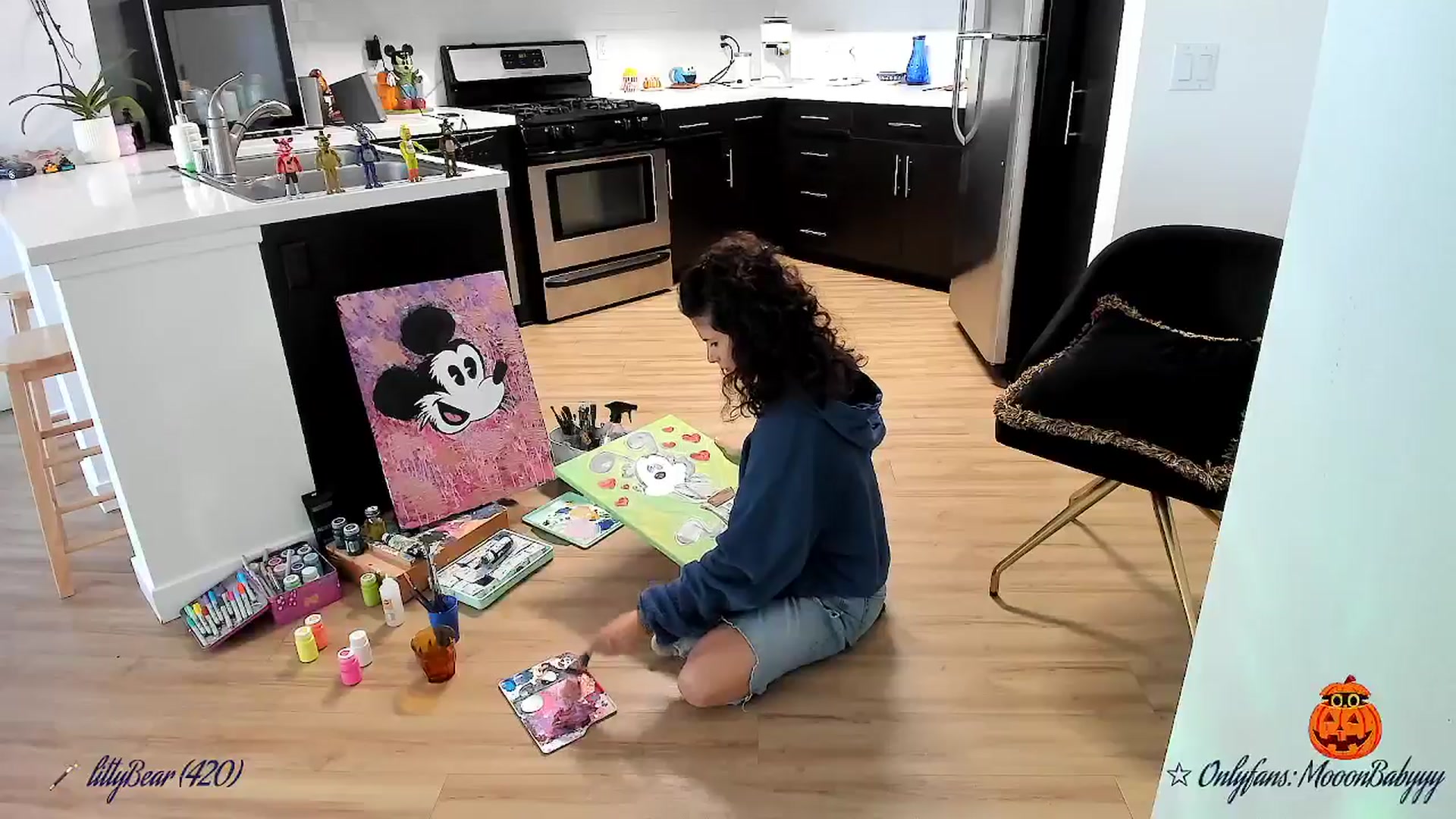Gallery image thumbnail from litty's myfreecams stream on, 10/12/2025, 22:49 image 11 of 20