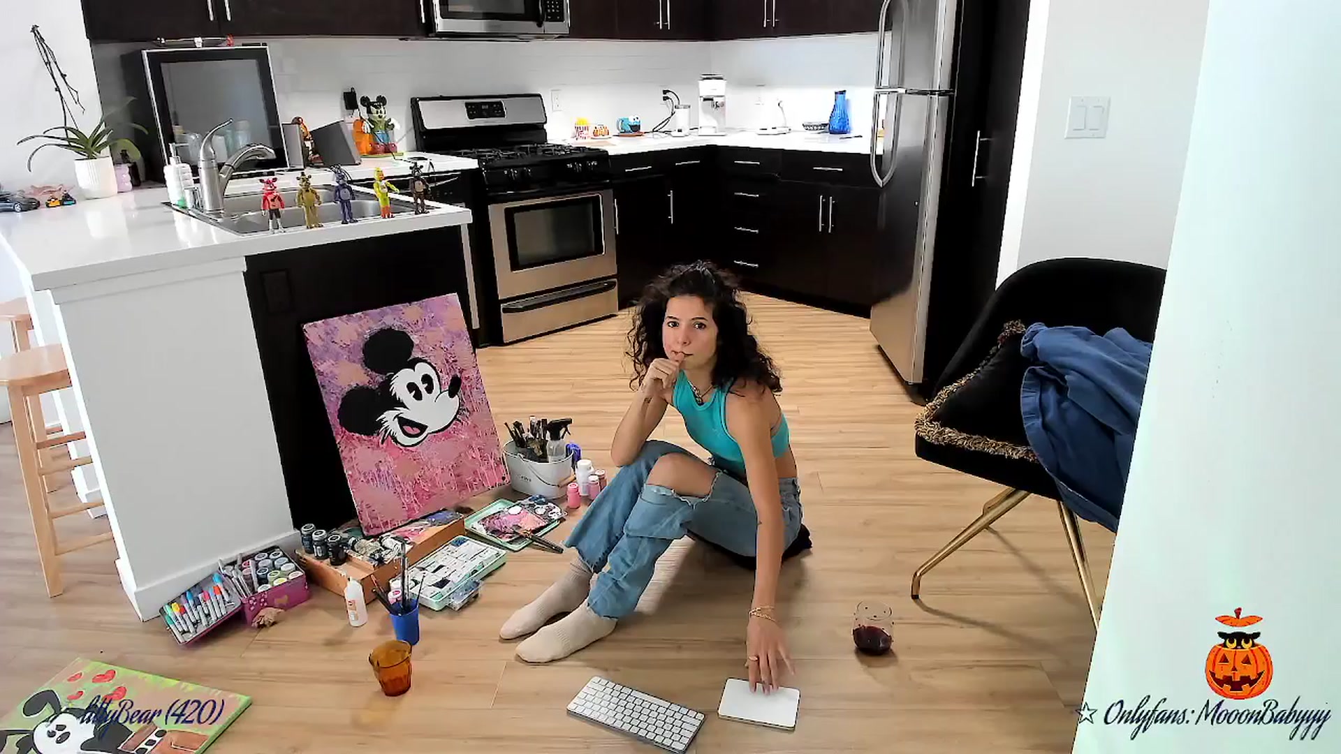 Gallery image thumbnail from litty's myfreecams stream on, 10/12/2025, 22:49 image 15 of 20