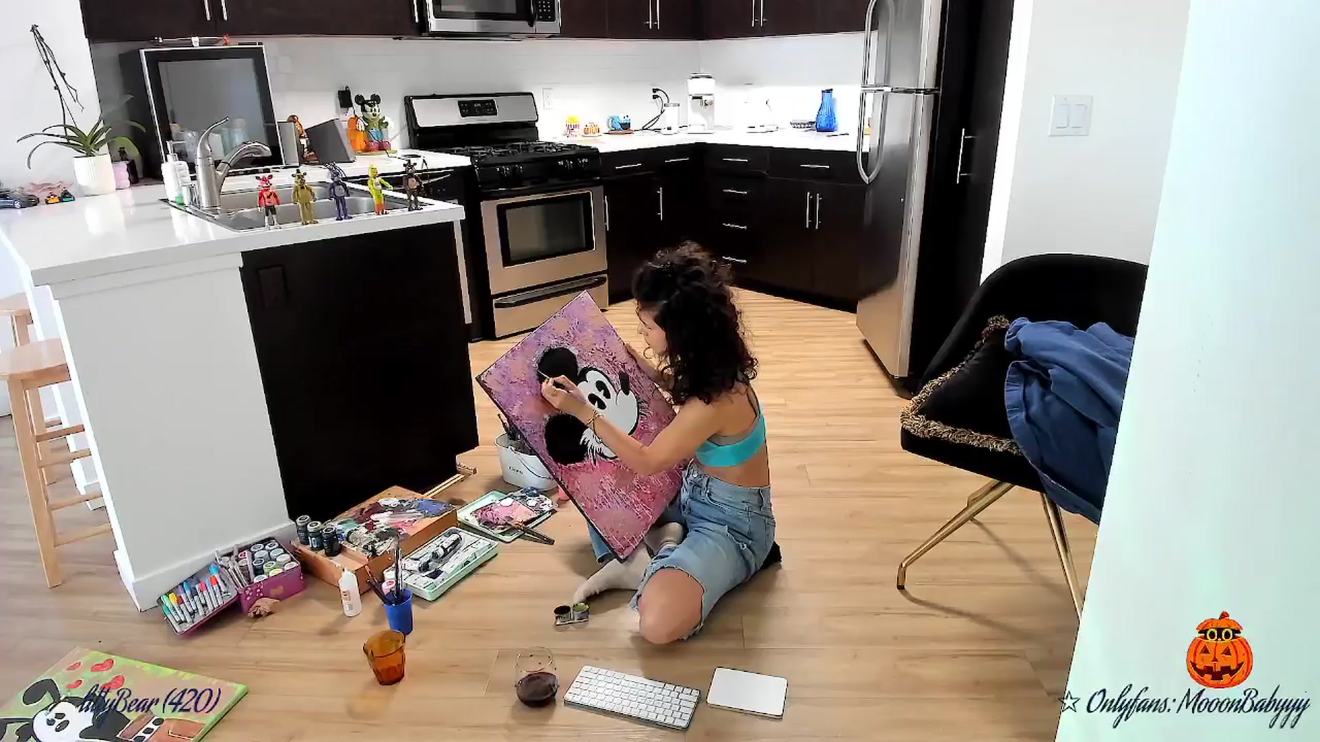 Gallery image thumbnail from litty's myfreecams stream on, 10/12/2025, 22:49 image 14 of 20