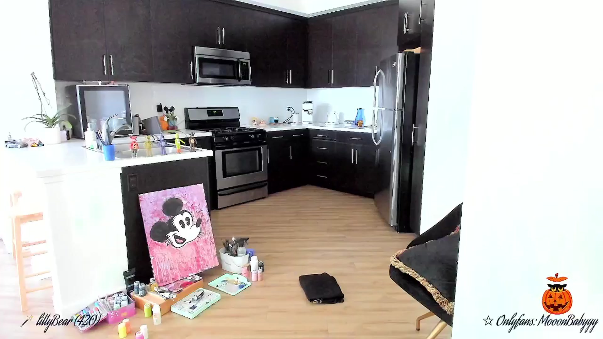Gallery image thumbnail from litty's myfreecams stream on, 10/12/2025, 22:49 image 8 of 20