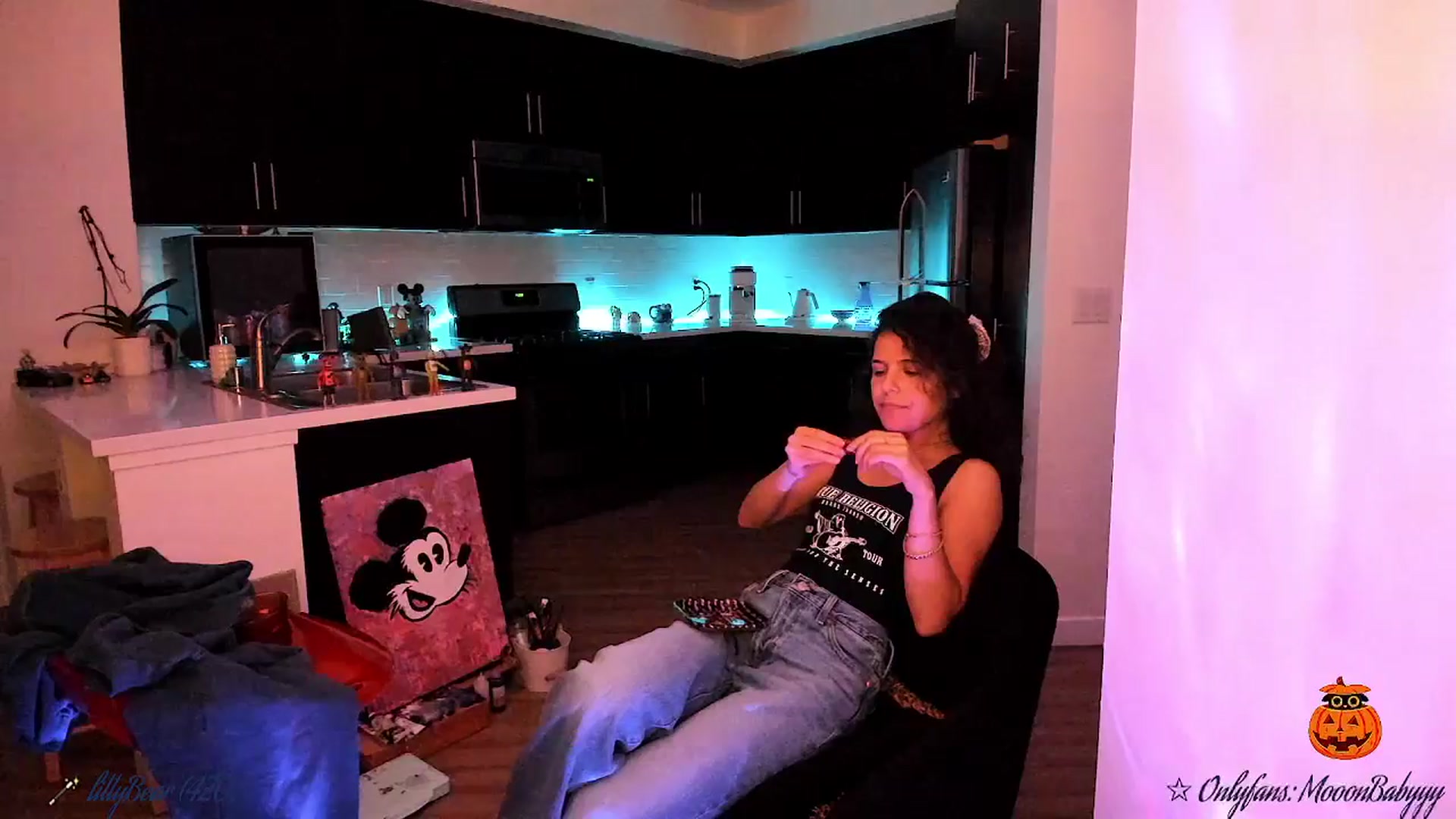 Gallery image thumbnail from litty's myfreecams stream on, 10/13/2025, 02:33 image 19 of 20