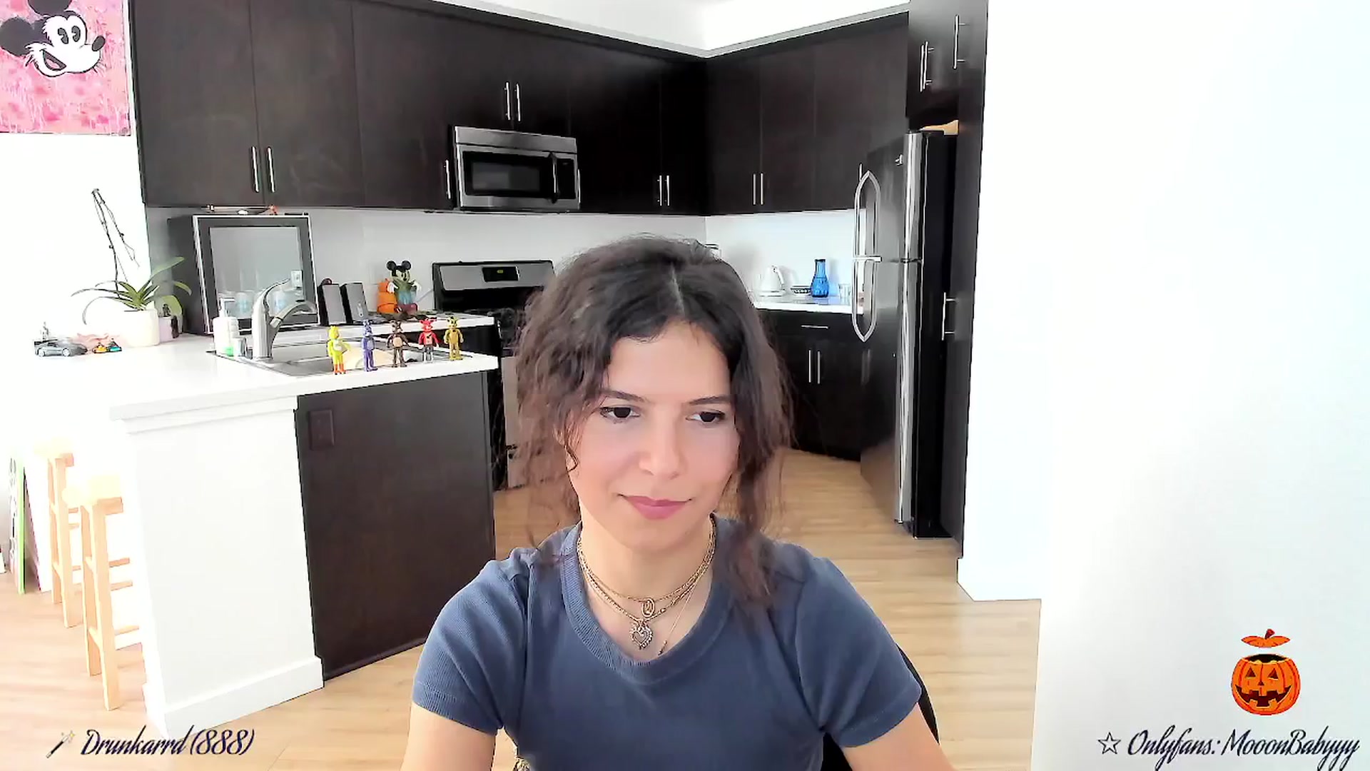 Gallery image thumbnail from litty's myfreecams stream on, 10/18/2025, 24:06 image 7 of 20
