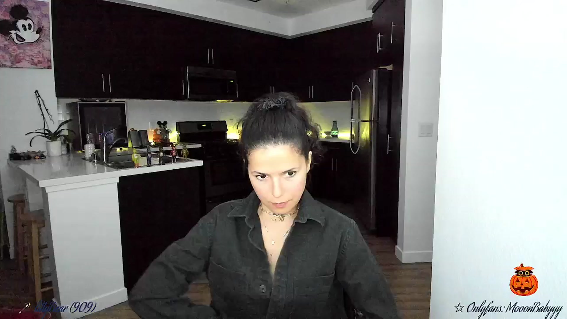 Gallery image thumbnail from litty's myfreecams stream on, 10/18/2025, 04:49 image 8 of 20