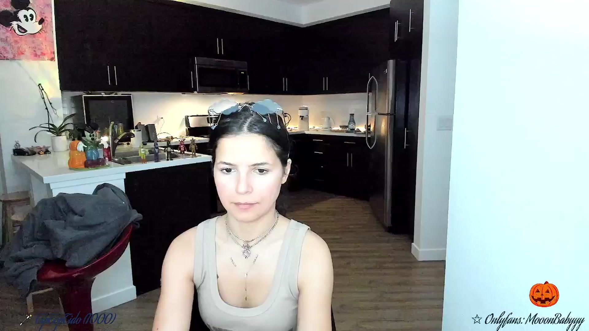 Gallery image thumbnail from litty's myfreecams stream on, 10/19/2025, 04:53 image 6 of 20