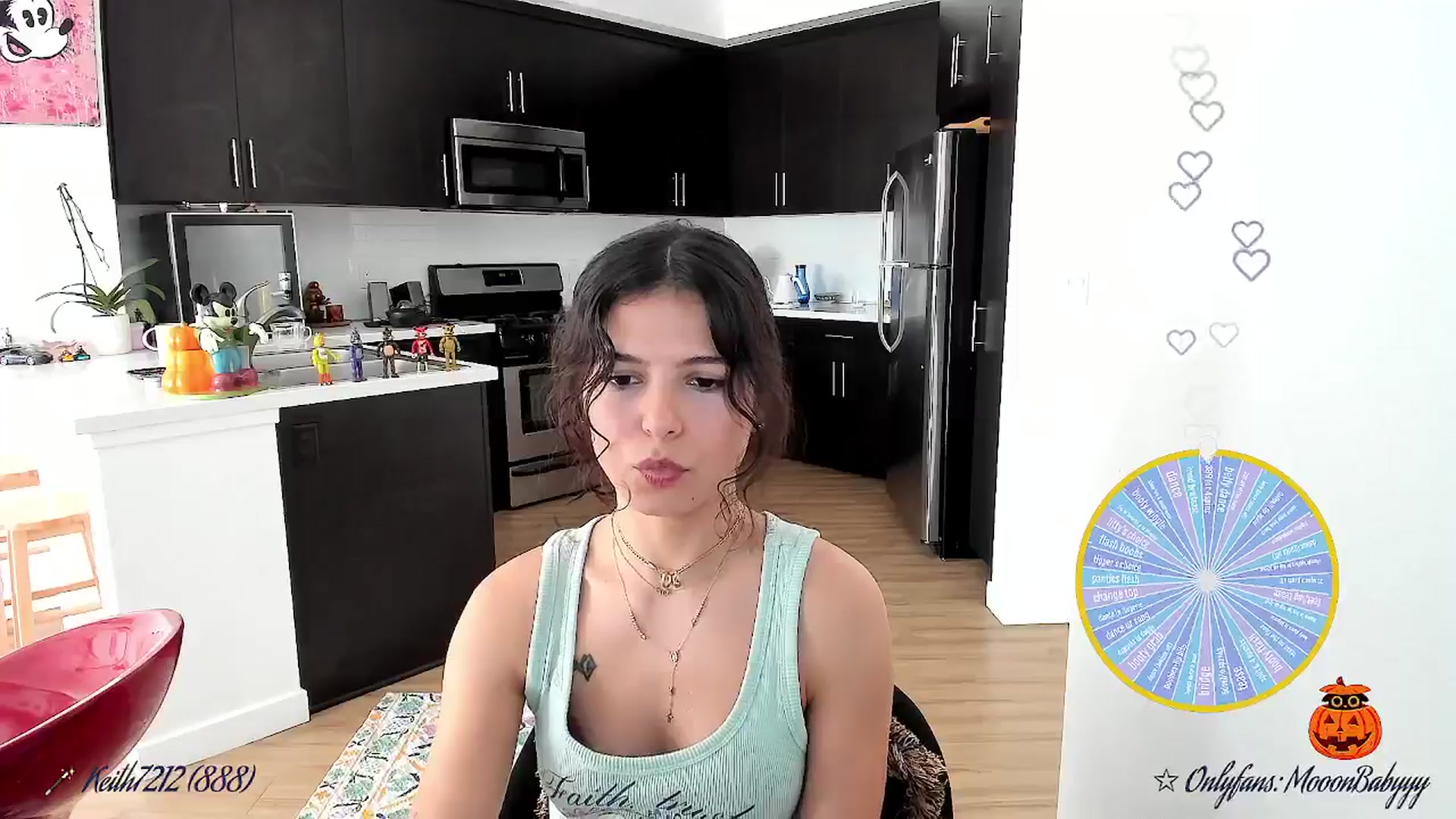 Gallery image thumbnail from litty's myfreecams stream on, 10/20/2025, 24:14 image 16 of 20